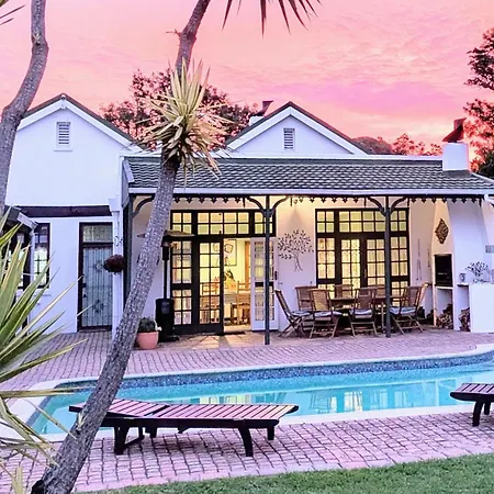Whistlewood Guesthouse Walmer, Port Eizabeth-2
